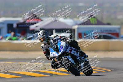 media/Oct-09-2022-SoCal Trackdays (Sun) [[95640aeeb6]]/Turn 2 (1110am)/